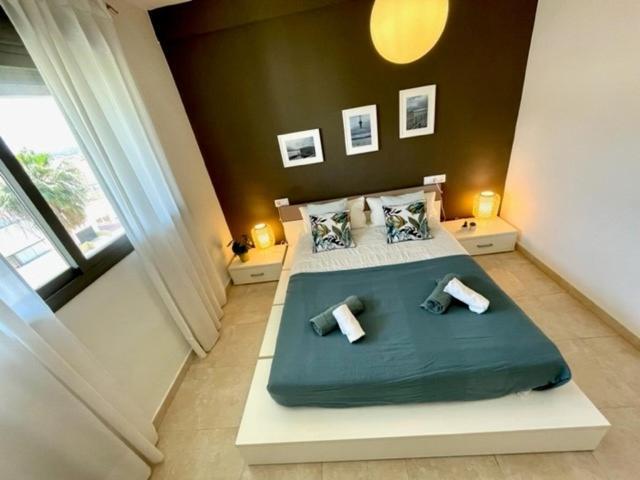 Gatu Premium Racimo, Terraza, Piscina, Aire Ac, Wifi Y Parking " Preferente Mayores De 25 Anos Y Familias " El Puerto de Santa María Buitenkant foto